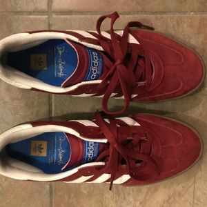 Adidas Busenitz Size 9 Mens Burgundy